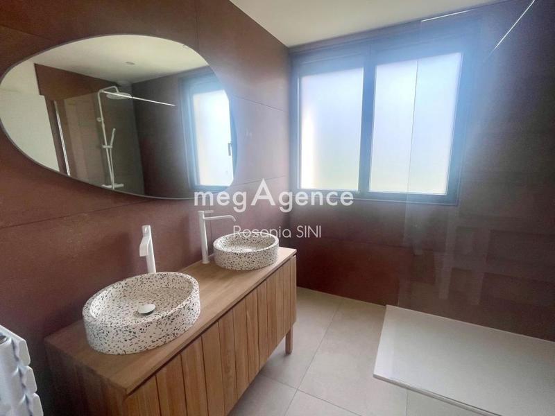 Maison - 125 m² - 5 pièces