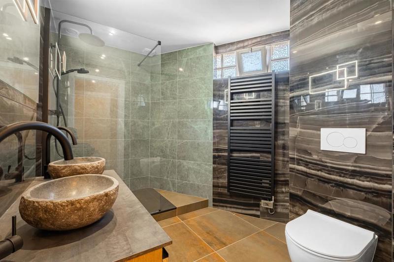 Appartement - 128 m² - 4 pièces