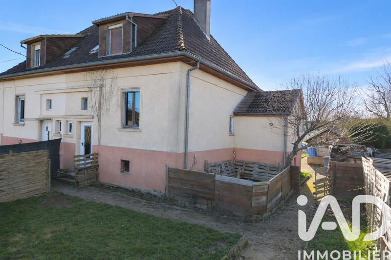 Maison - 93 m² - 5 pièces