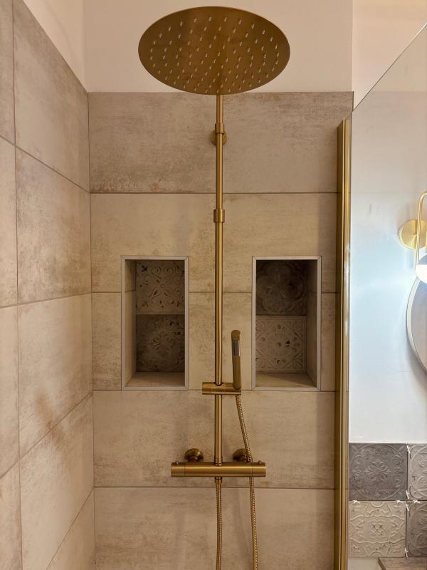 Appartement - 83 m² - 4 pièces