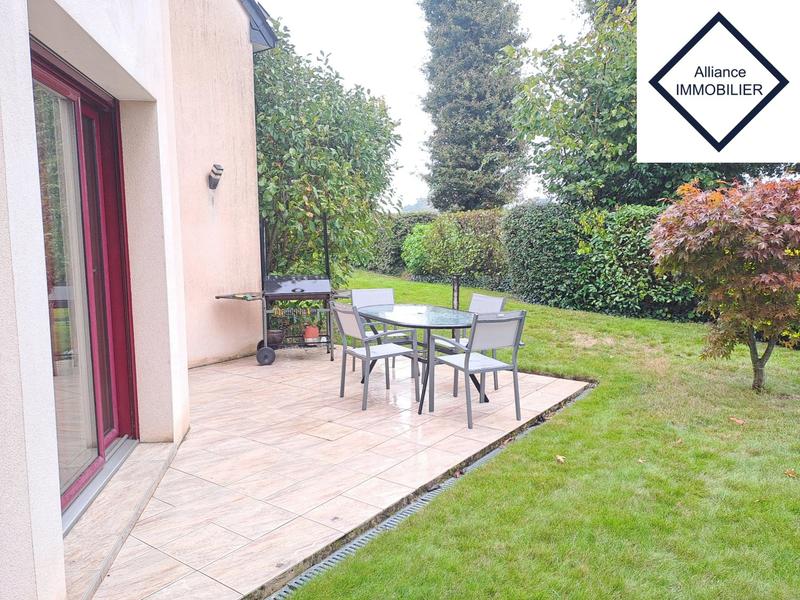 Maison - 161 m² - 11 pièces