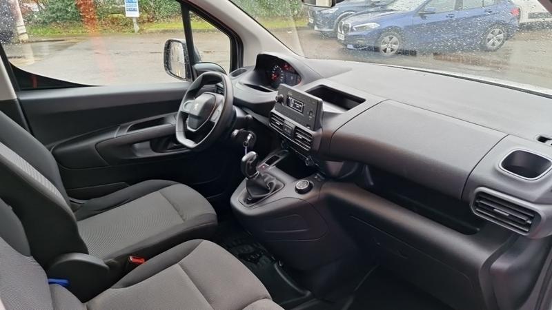 Peugeot Partner Fourgon Long 950 Kg Bluehdi 100 Ss Bvm5 Grip