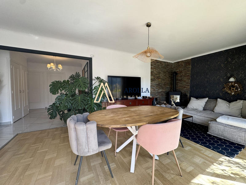 Appartement - 84 m² - 4 pièces