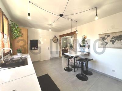 Maison - 193 m² - 6 pièces