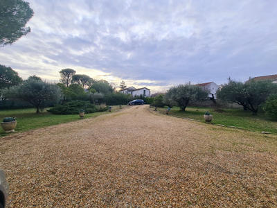 Maison - 171 m² - 7 pièces