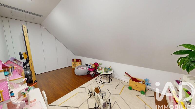 Maison - 120 m² - 6 pièces