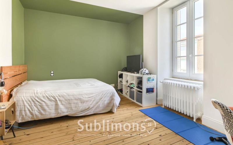 Maison bourgeoise - 230 m² - 8 pièces