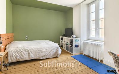 Maison bourgeoise - 230 m² - 8 pièces