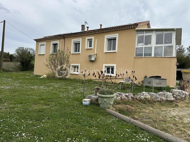 Villa - 145 m² - 5 pièces