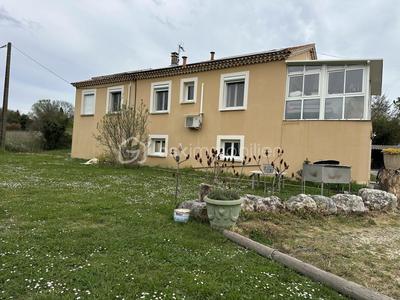 Villa - 145 m² - 5 pièces