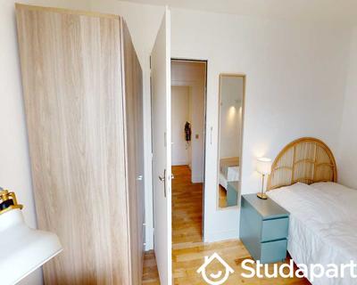 Chambre - 100 m² - 1 pièce