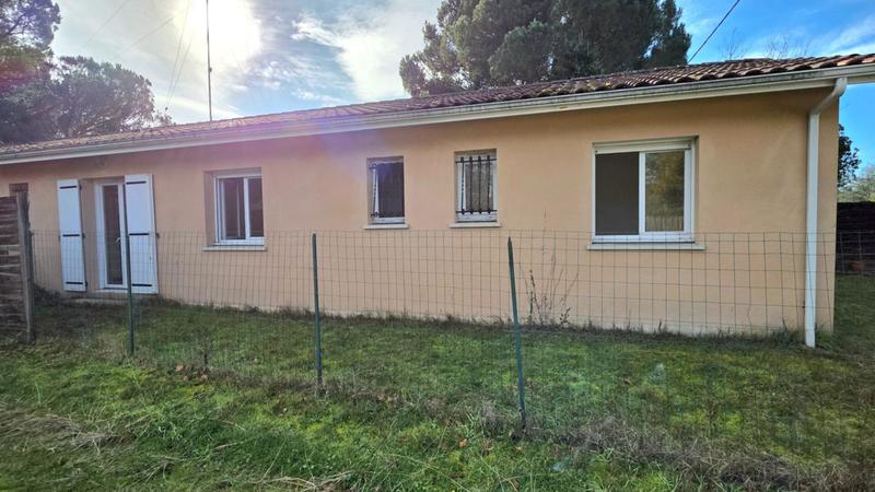 Maison - 90 m² - 5 pièces