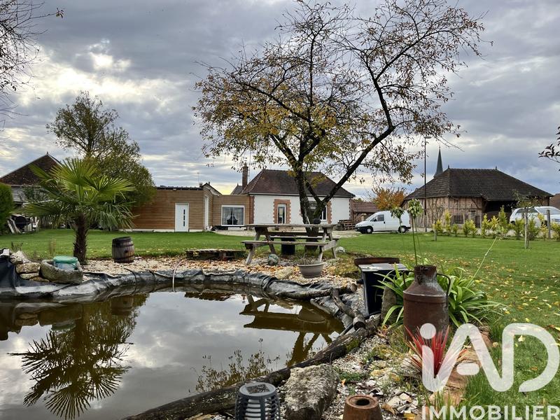 Maison - 137 m² - 5 pièces