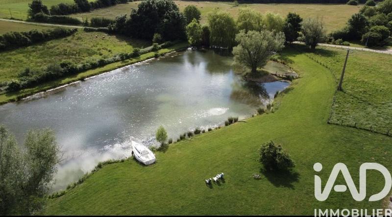 Maison - 300 m² - 5 pièces