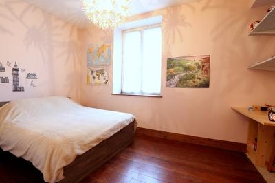 Appartement - 102 m² - 4 pièces