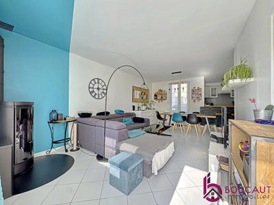 Maison - 104 m² - 4 pièces