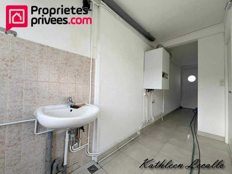 Maison - 99 m² - 4 pièces