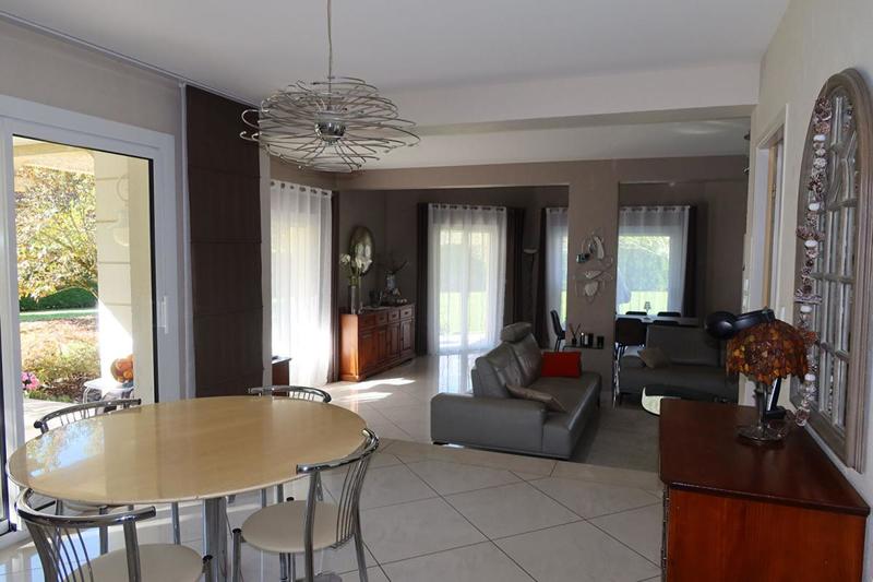 Maison d'architecte - 220 m² - 6 pièces