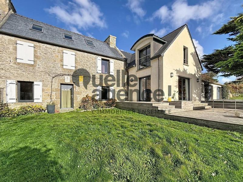 Maison - 159 m² - 7 pièces