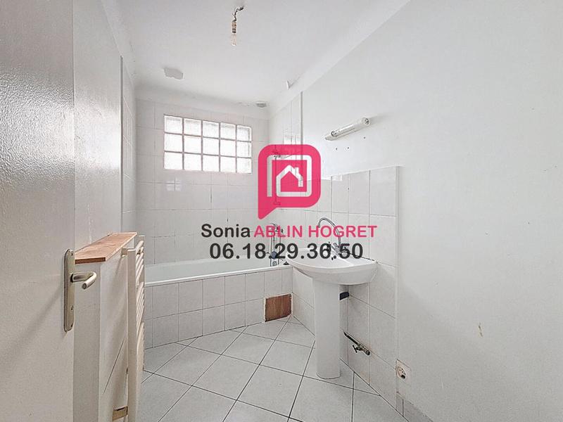 Immeuble - 140 m² - 6 pièces