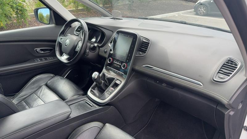 Renault Scénic IV 1.3 TCe Energy 160 Initiale Paris