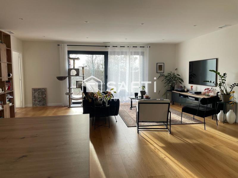 Maison - 125 m² - 5 pièces