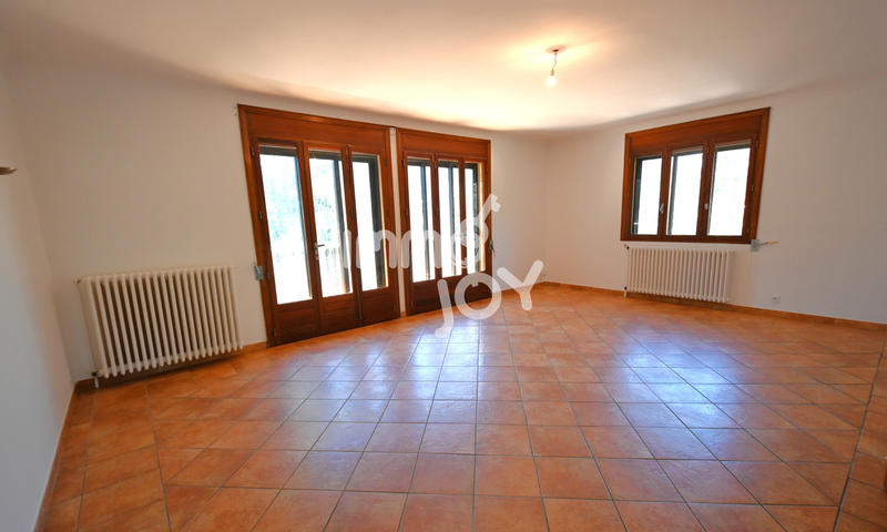 Maison - 127 m² - 6 pièces