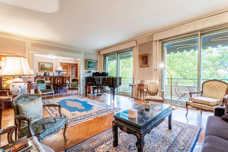 Appartement - 136 m² - 4 pièces