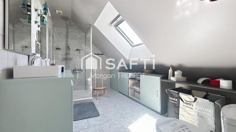 Maison - 173 m² - 8 pièces