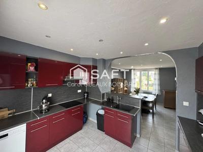 Maison - 87 m² - 5 pièces