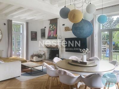 Maison bourgeoise - 183 m² - 5 pièces