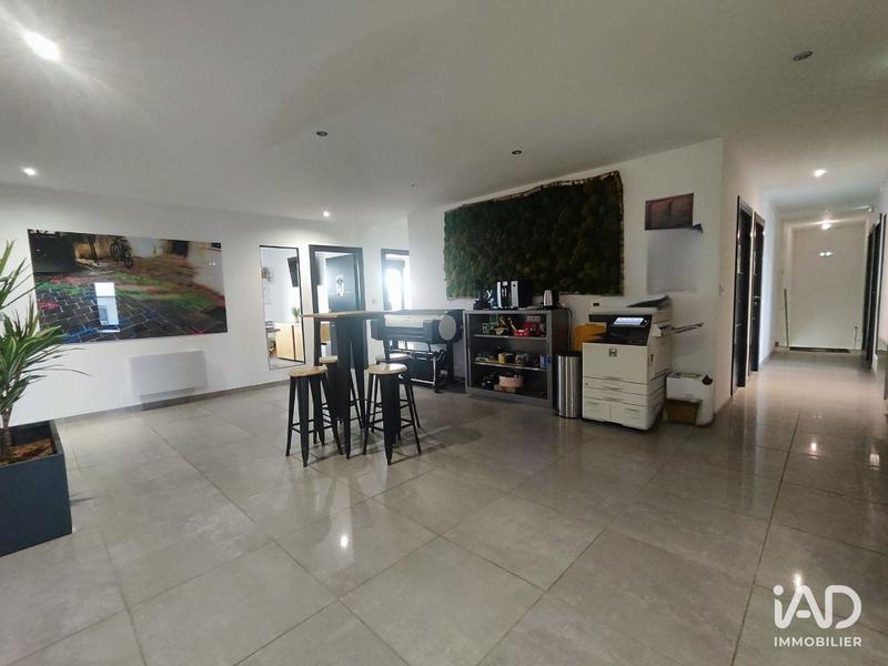 Local commercial - 700 m²