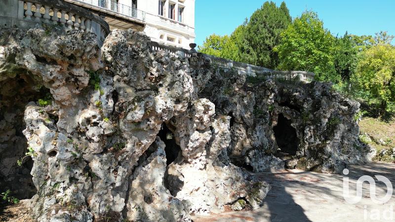 Château - 725 m² - 19 pièces