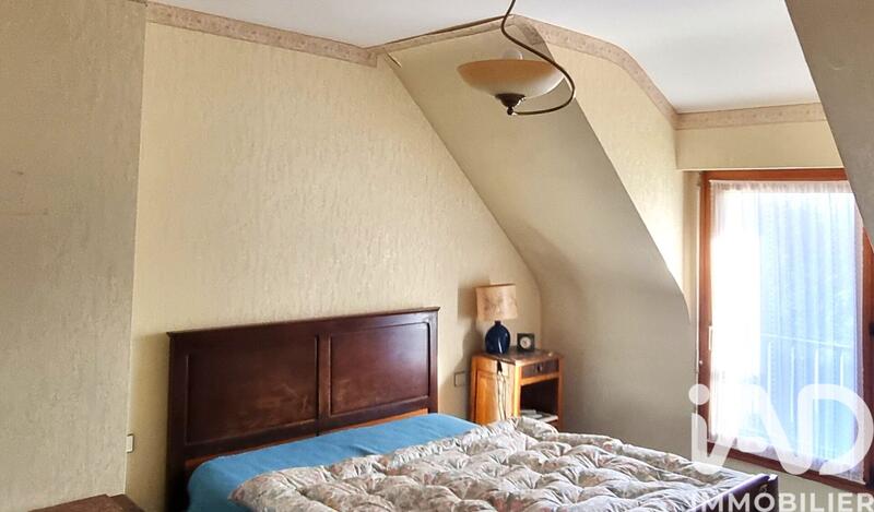 Maison - 140 m² - 8 pièces