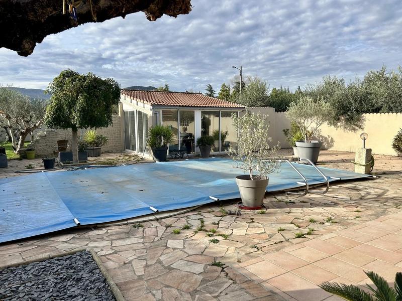 Maison - 112 m² - 4 pièces