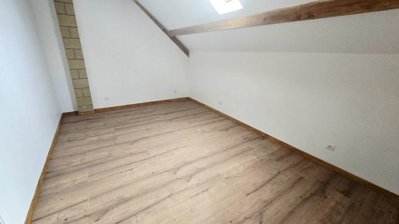 Maison - 185 m² - 6 pièces