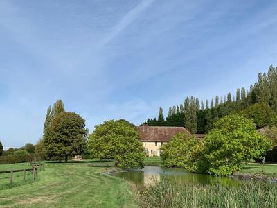 Maison - 420 m² - 11 pièces