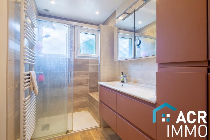 Maison - 188 m² - 7 pièces