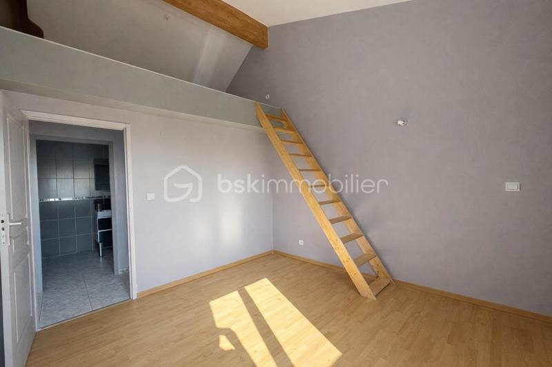 Maison - 186 m² - 5 pièces