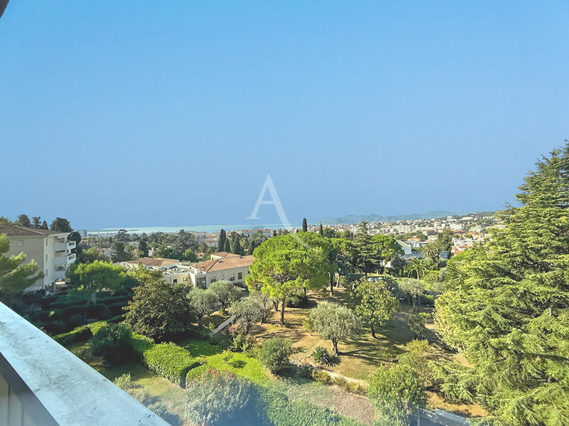 Appartement - 106 m² - 4 pièces