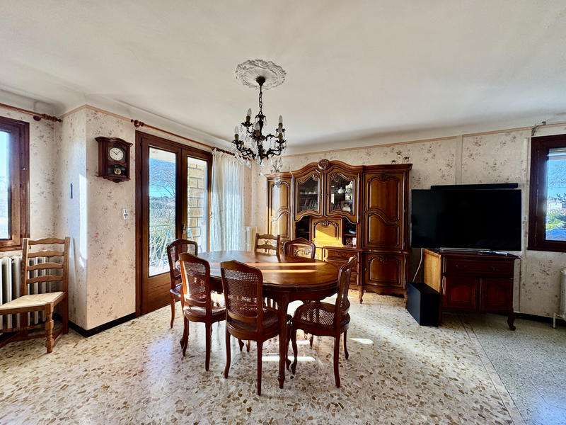 Maison - 110 m² - 5 pièces