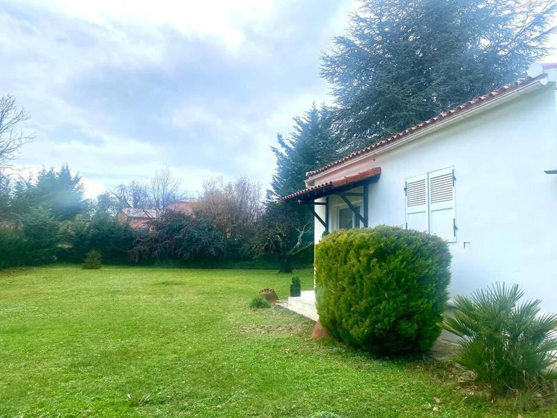 Villa - 174 m² - 6 pièces