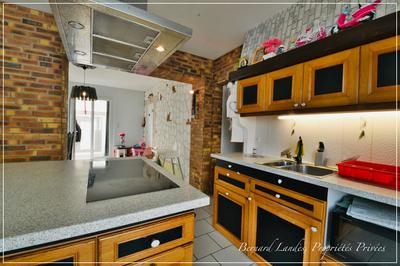 Maison - 86 m² - 4 pièces