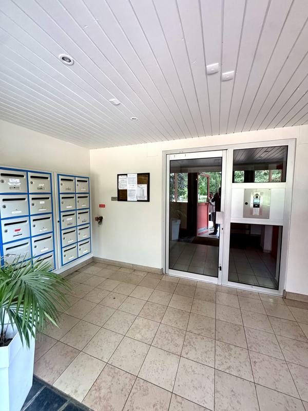 Appartement - 79 m² - 3 pièces