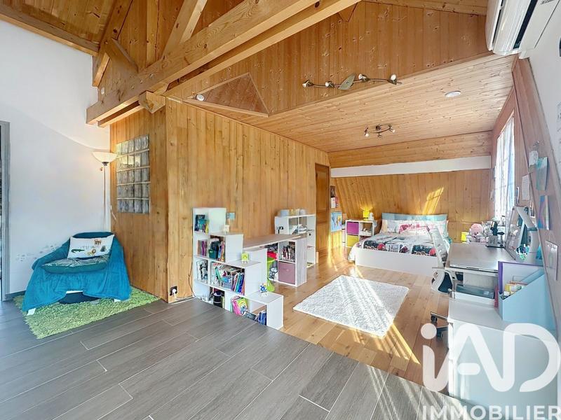 Maison - 290 m² - 7 pièces