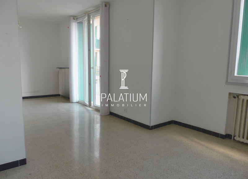 Appartement - 75 m² - 4 pièces