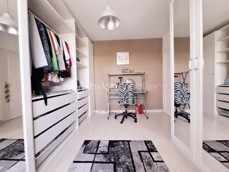 Pavillon - 127 m² - 5 pièces