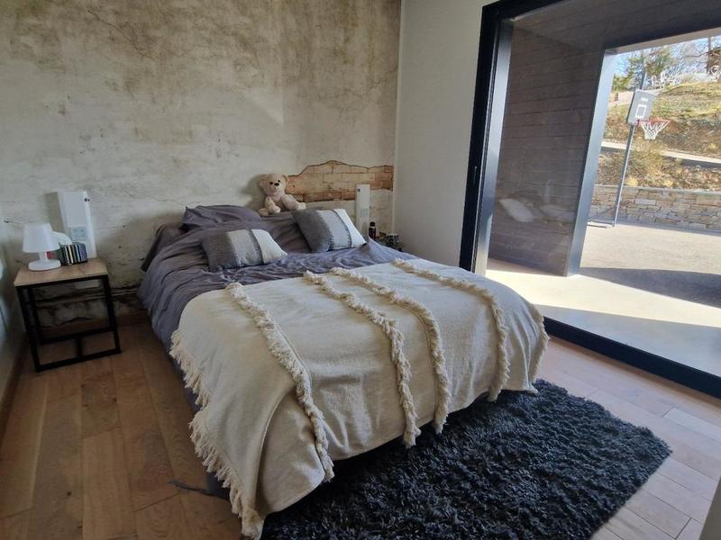 Maison de bois - 174 m² - 5 pièces