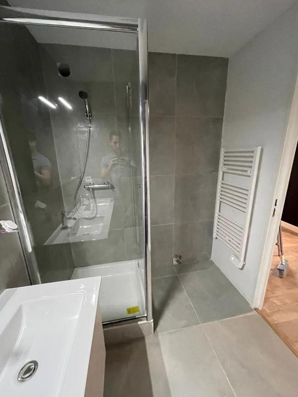 Appartement - 94 m² - 6 pièces