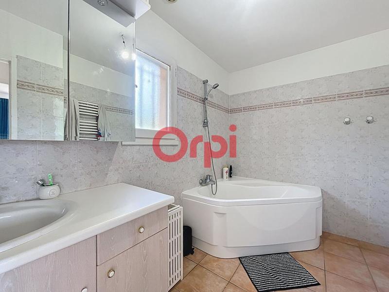 Maison - 142 m² - 5 pièces